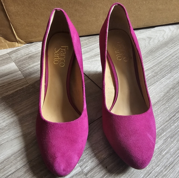 Franco Sarto Calix Cork Wedge Pump Sz: 7 - Fushia - Picture 9 of 16
